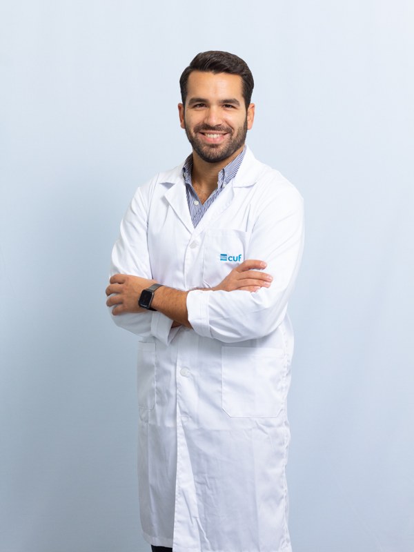 Dr. André Santos de Barros