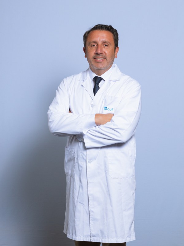 Dr. Manuel Gutierres