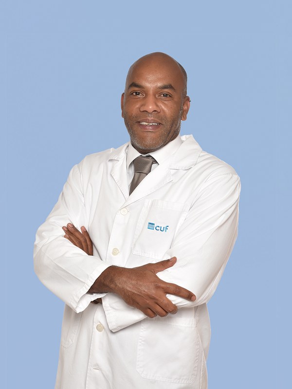 Dr. Carlos Ramos de Pina