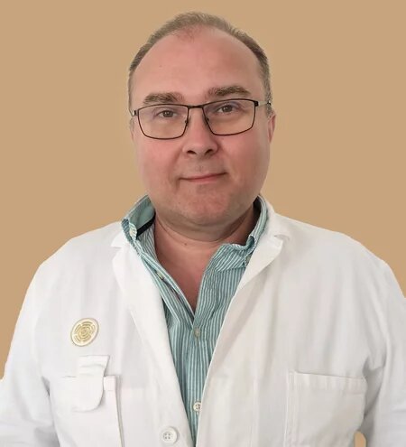 Zoltán Tomcsik M.D.