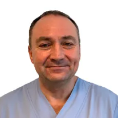 Dr. Christophe Lang