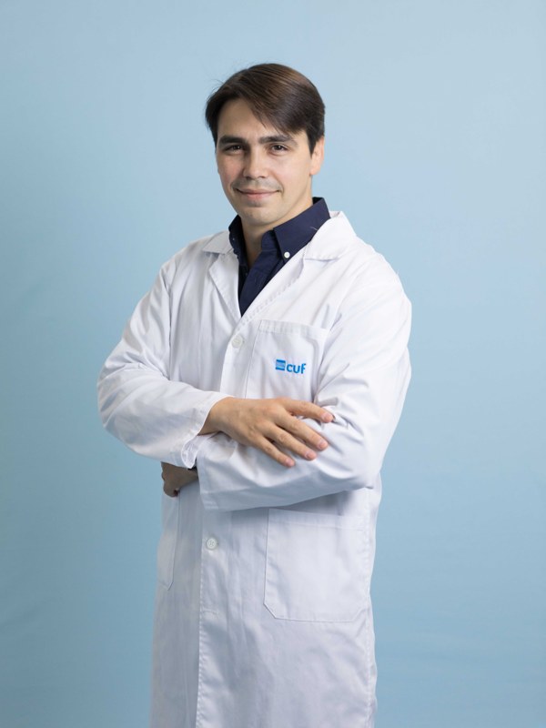 Dr. Marcos Carvalho