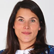 Dr. Claire Viste