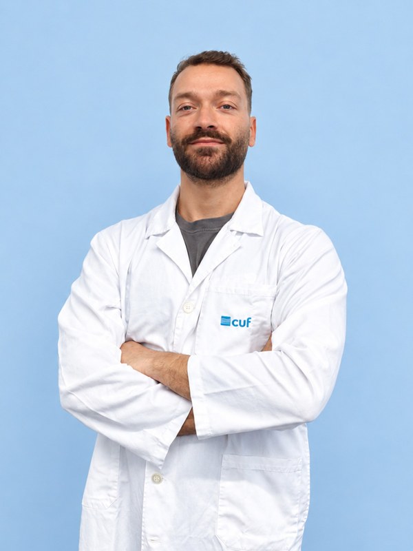 Dr. João Melo Oliveira