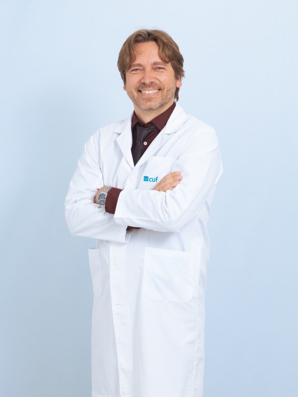 Dr. José Campos Martins