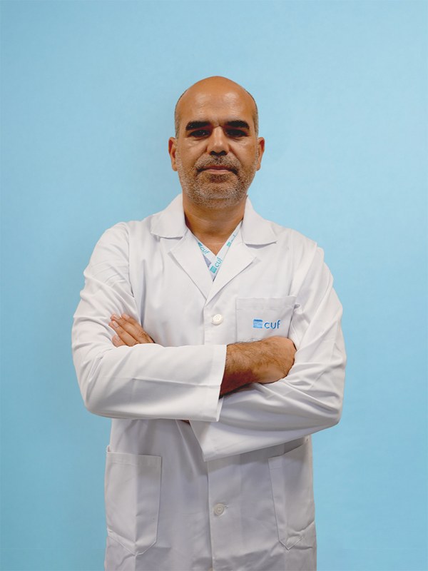 Dr. Luís Adão