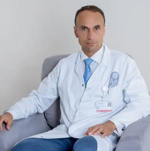 Univ.-Prof. Dr Radek Hart Ph.D., FRCS, MHA