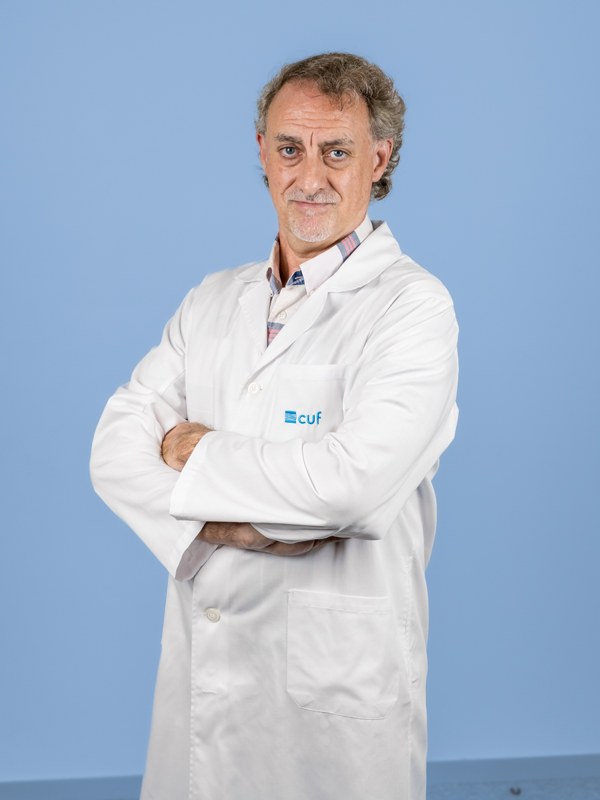 Dr. Carlos Ruiz Garcia