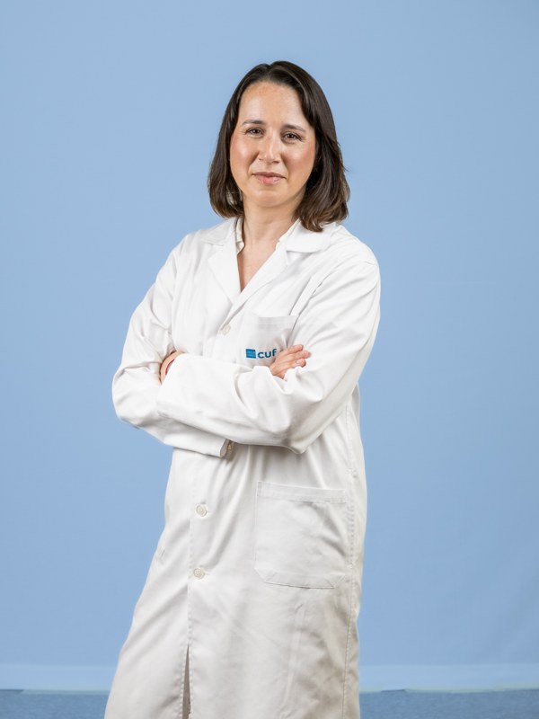 Dr. Ana Patrícia Taveira