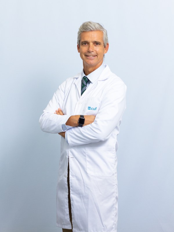 Dr. Manuel Limbert