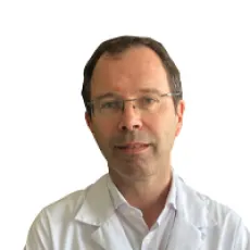Dr. Eric Raucq