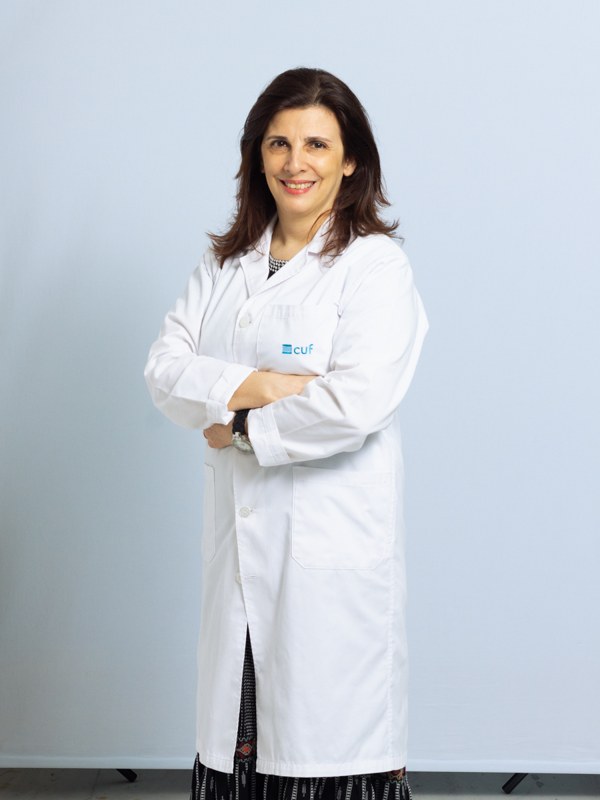 Dr. Cláudia Gonçalves