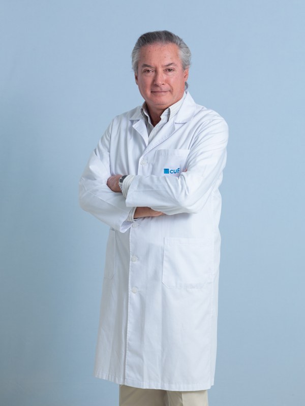 Dr. Artur Vasques Carvalho
