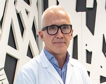 Dr. Carlos Saga Gutiérrez