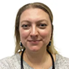 Dr. Laura Slegers