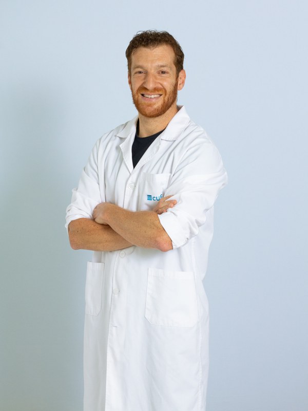 Dr. David Horta