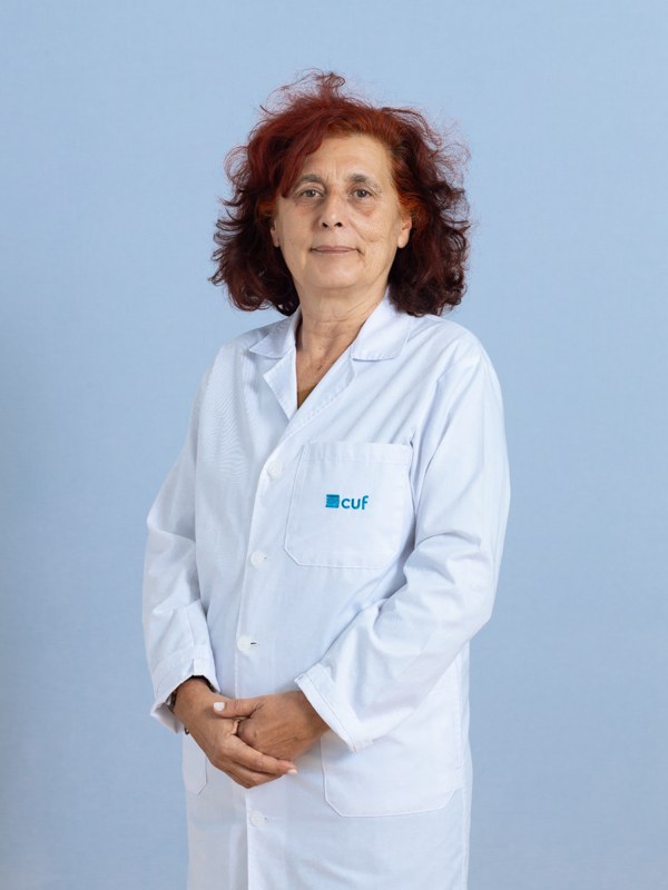 Dr. Maria Fernanda Oliveira