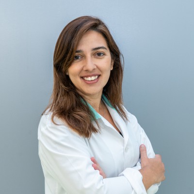 Dr. Mariana Fernandes