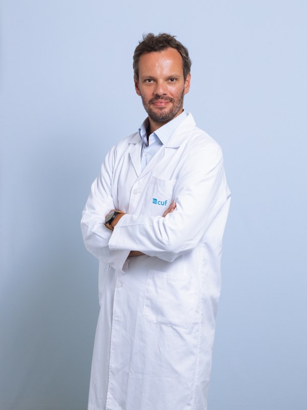Dr. Carlos Costa
