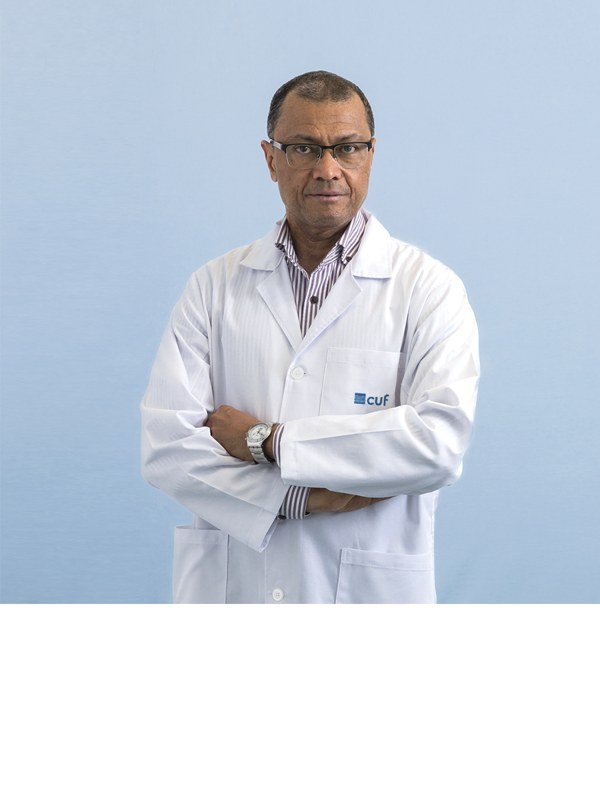 Dr. José Lomba Morais