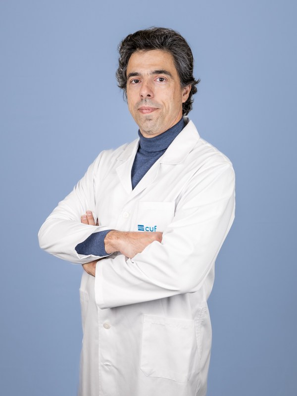 Dr. César Resende