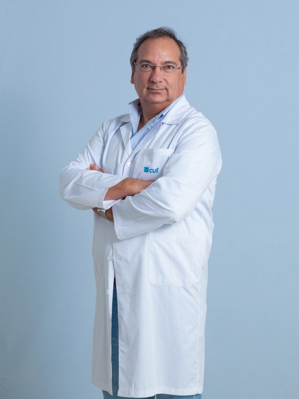 Dr. Vítor Dâmaso Oliveira