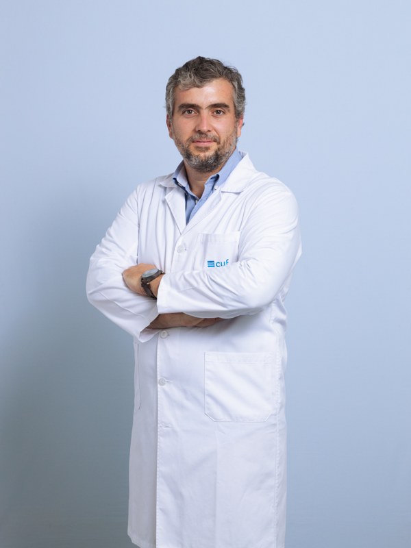 Dr. Hugo de Castro Faria