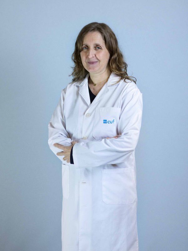 Dr. Cláudia Maria Gomes Pimentel