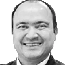 Dr. Christophe Zirak