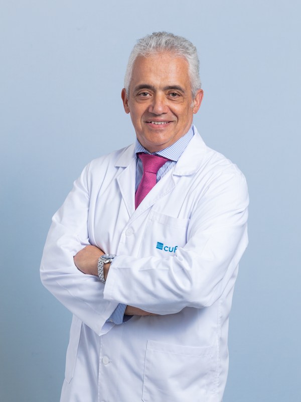 Dr. Carlos Alves