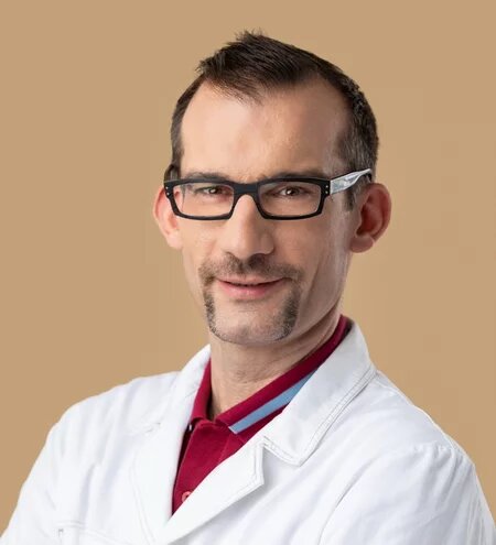 Ádám Tahy M.D.