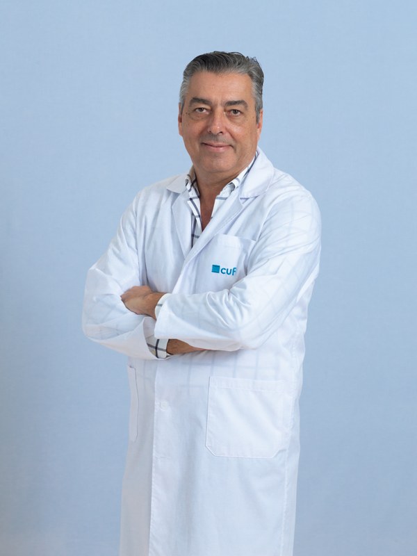 Dr. Carlos Morais