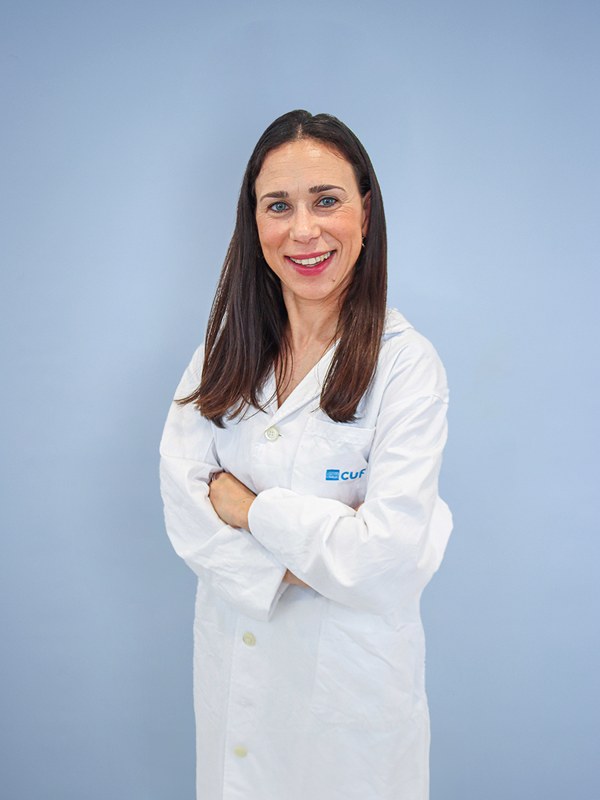 Dr. Ana Damásio