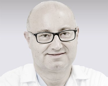 Dr. Julio Carballo