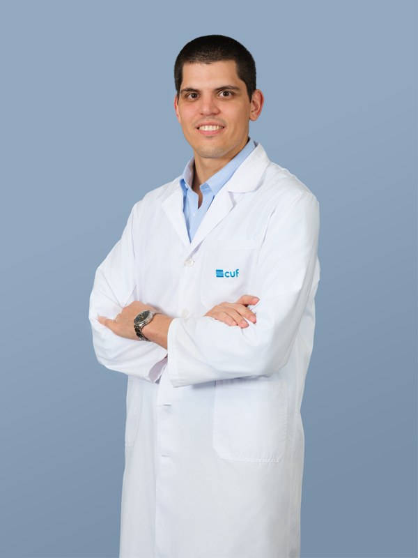 Dr. André Alves Carção