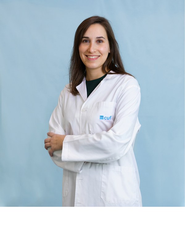 Dr. Rafaela V. Loureiro
