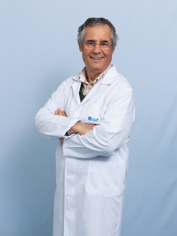 Dr. Fernando Marques Moura