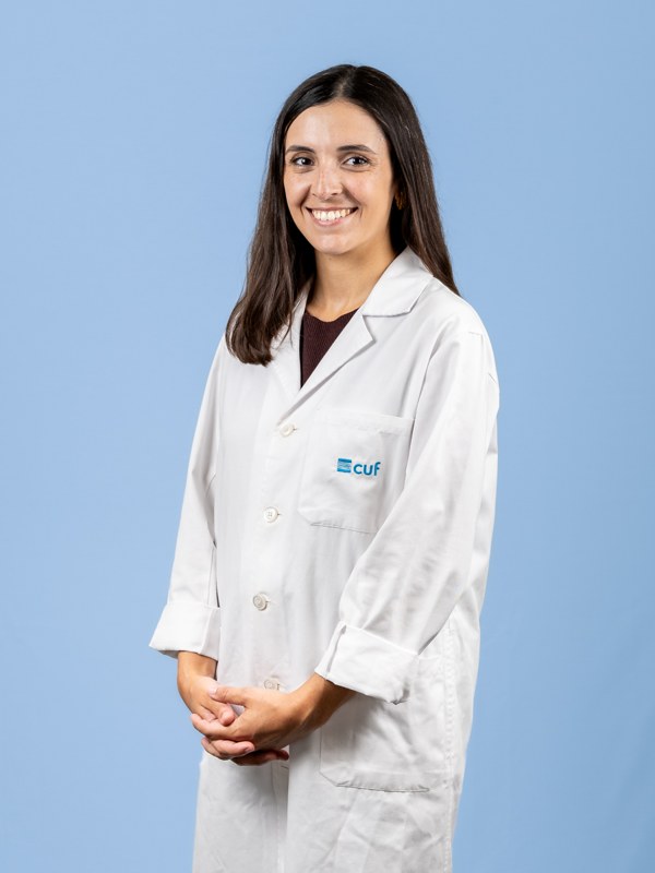Dr. Carolina Pereira Mateus