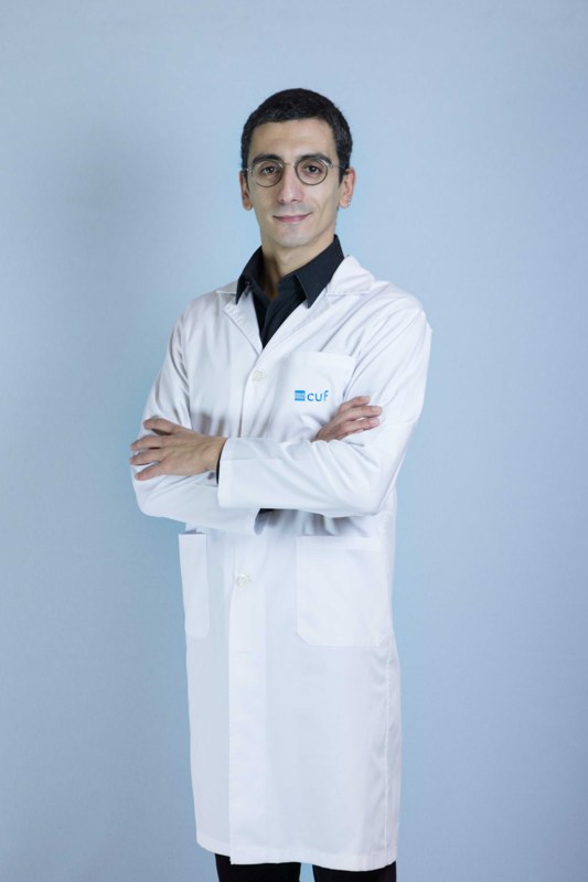 Dr. Samuel Queirós