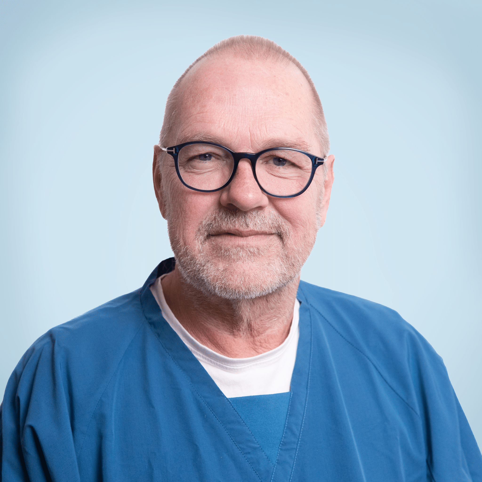 Dr. Henrik Vibits