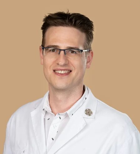 Viktor Mátyás M.D.