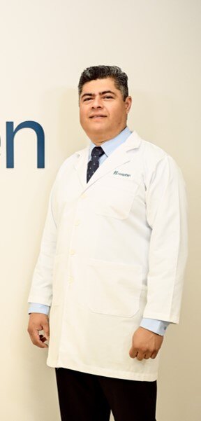 Dr. Domínguez Crespo, Jorge Luis
